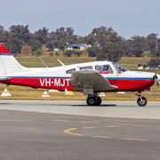 Illawarra Flying School (VH-MJT) Piper PA-28-161 Archer II